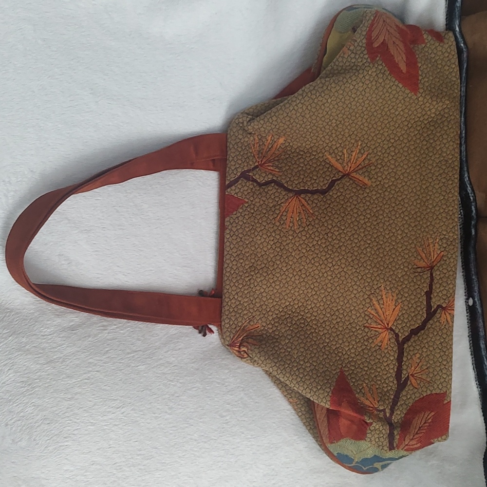 Atenti Blue Dahlia Shoulder Bag - Picture 3 of 6